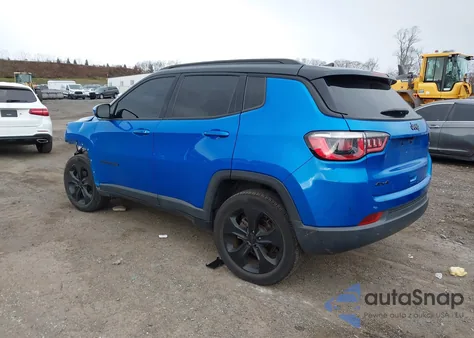 2019 Jeep Compass Altitude 4X4 from USA, damaged, VIN 3C4NJDBB8KT682995